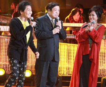 与赵忠祥有关系的代妈